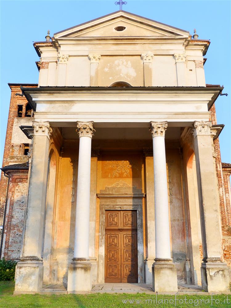 Mottalciata (Biella, Italy) - Facade of the Church of San Vincenzo